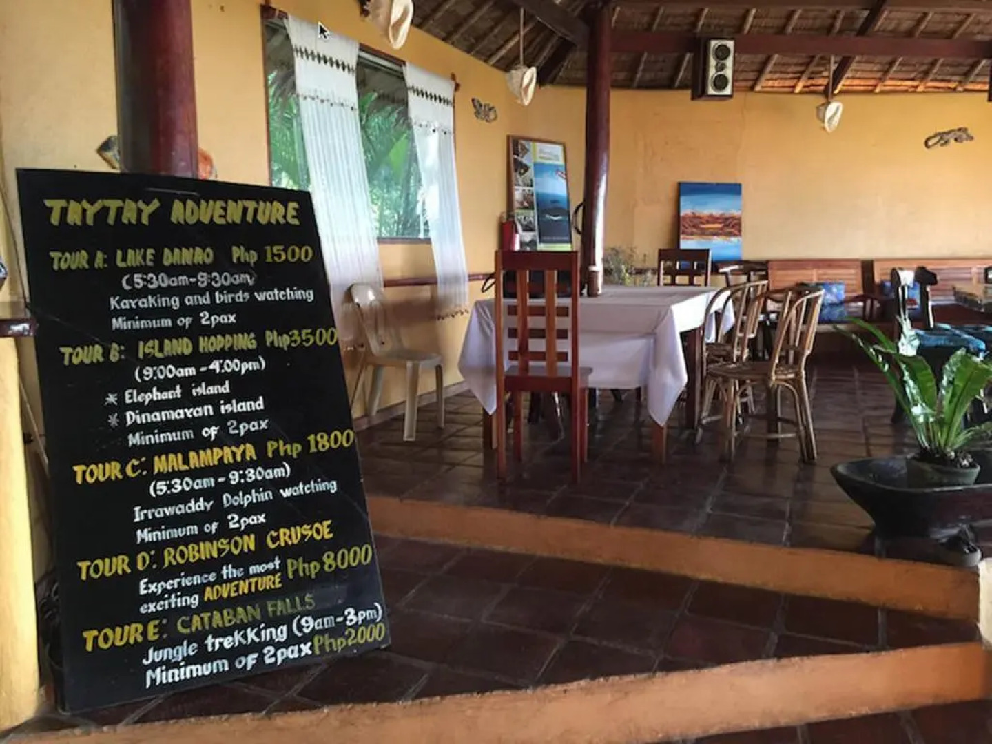 Casa Rosa Inn and Restaurant