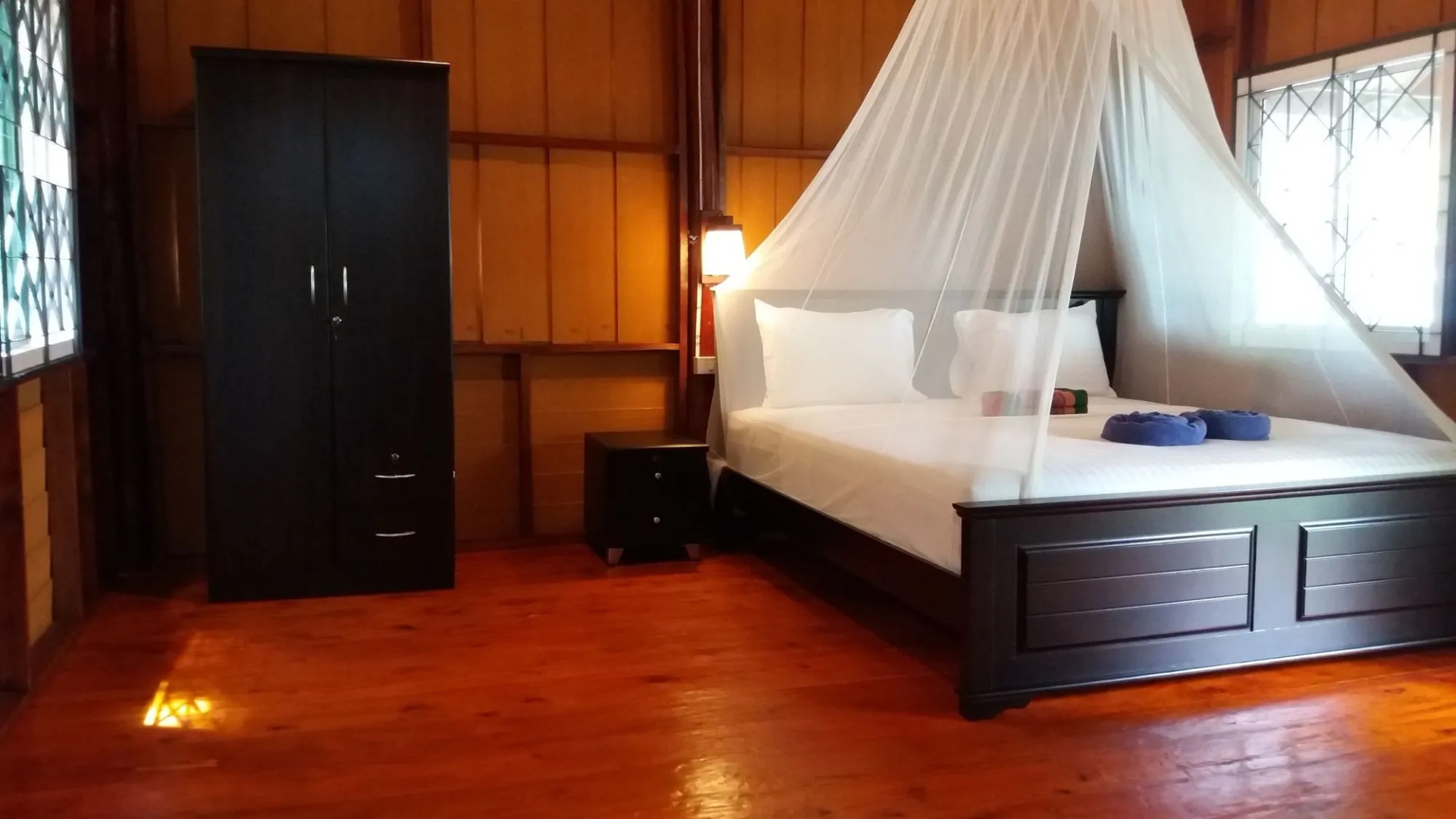 Jungle Hill Beach Bungalow