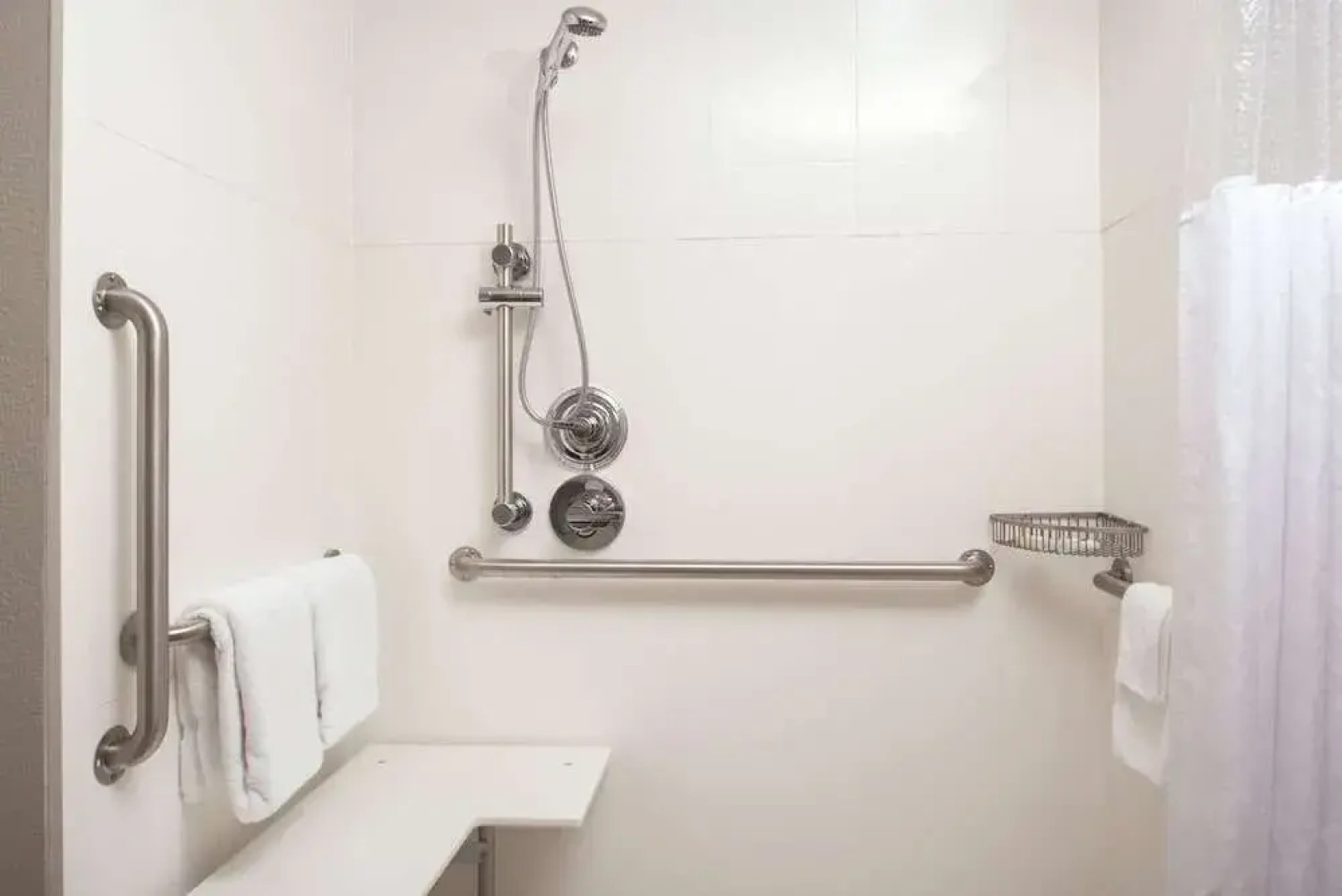 Holiday Inn Express Fairfield - Napa Valley