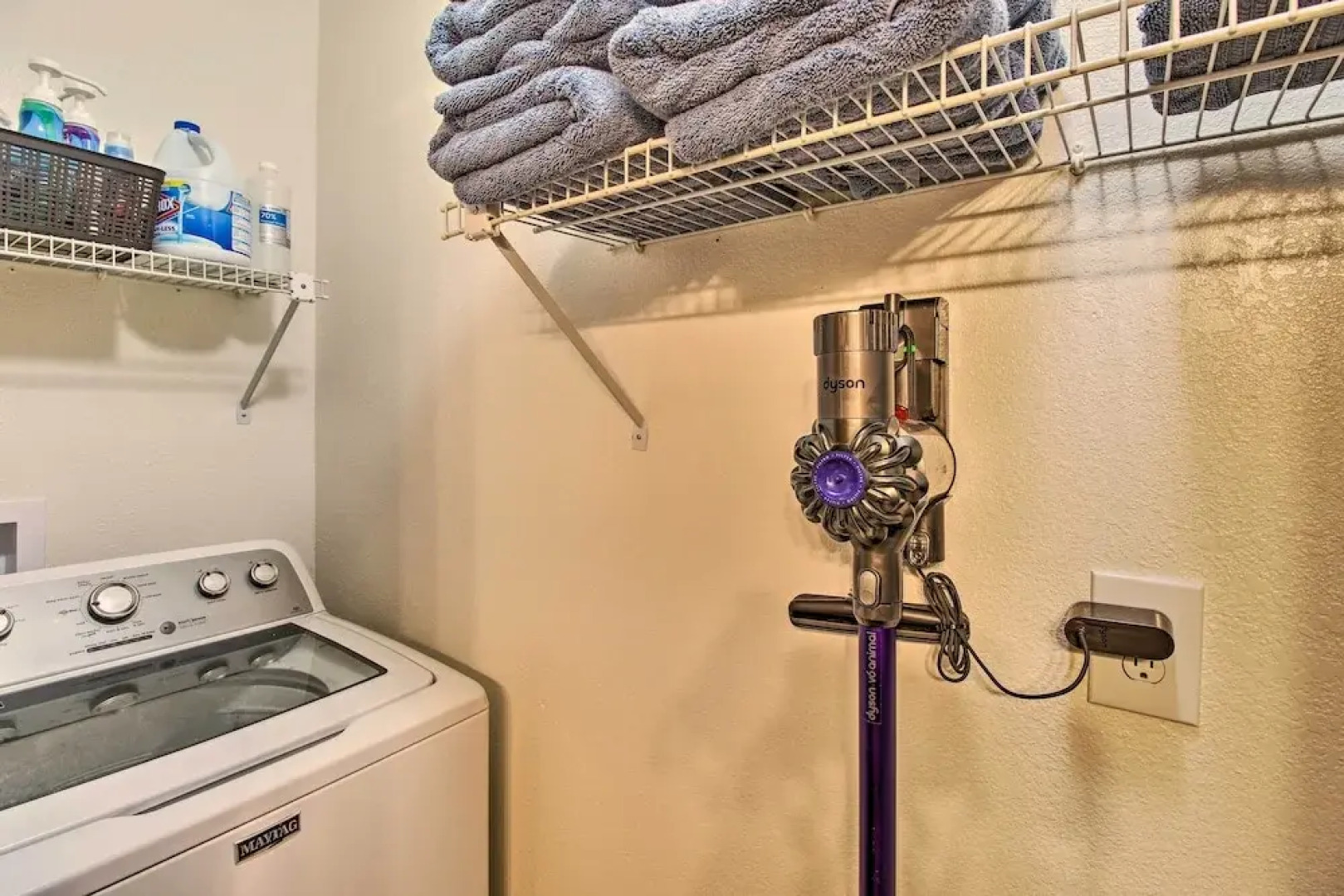 Rustic, Forest-view Retreat in Heber-overgaard!