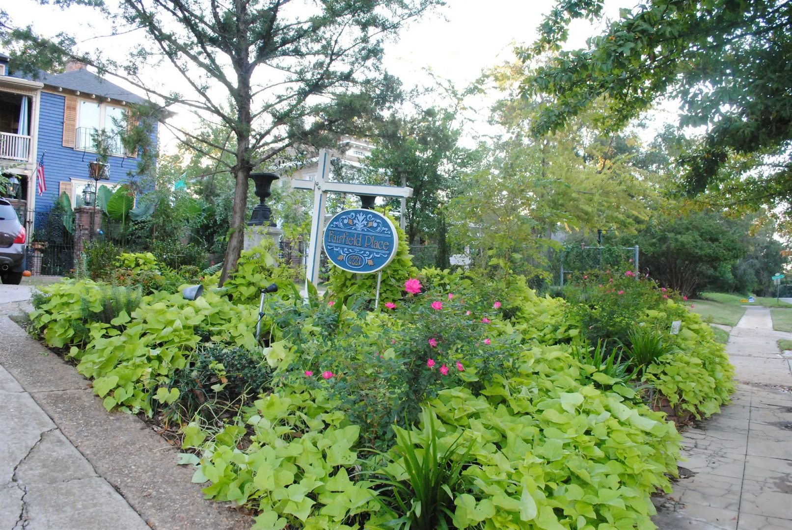 Stay Fairfield - Fairfield Place and Fairfield Manor Bed & Breakfast