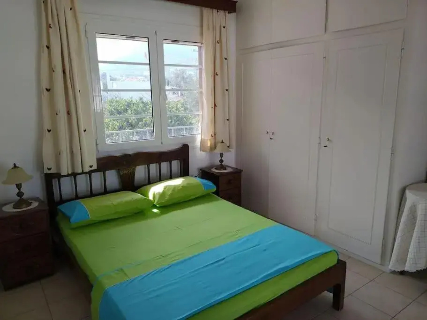 ALEXANDRA, 1 min walk to Magazia beach