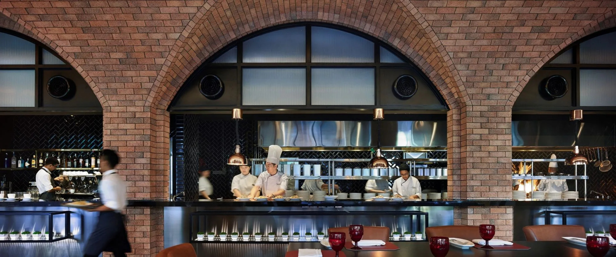 Hotel Stripes Kuala Lumpur, Autograph Collection