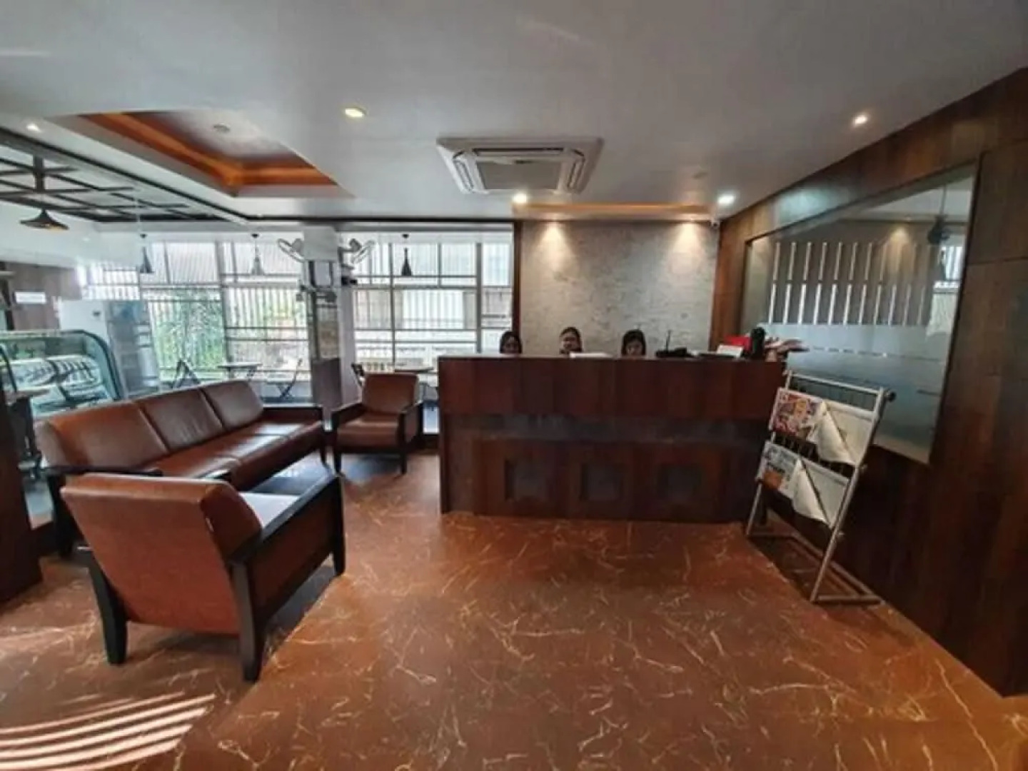 OYO 19968 Hotel Gulmohar Grand