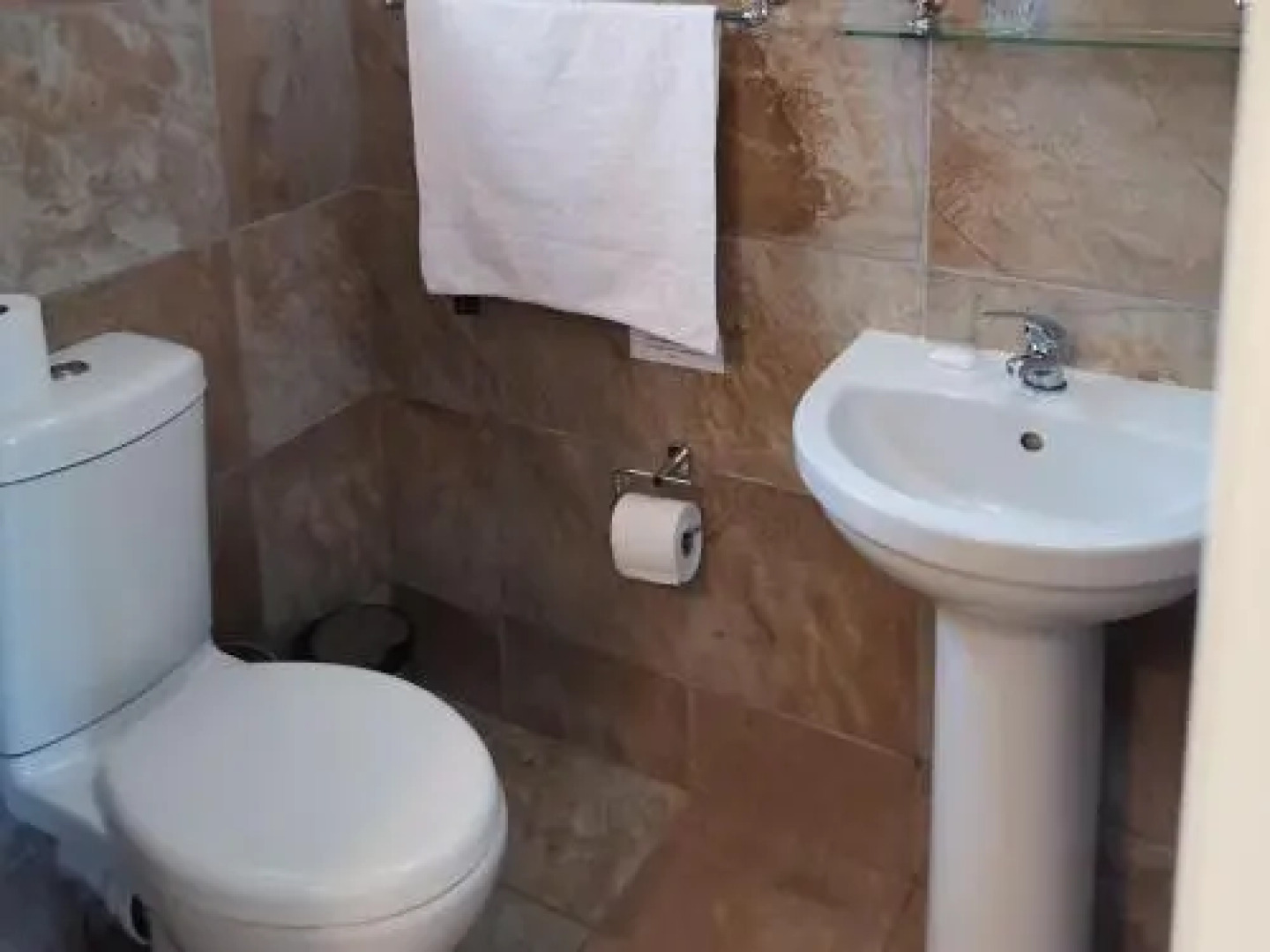 Sani Window B&B and Self catering