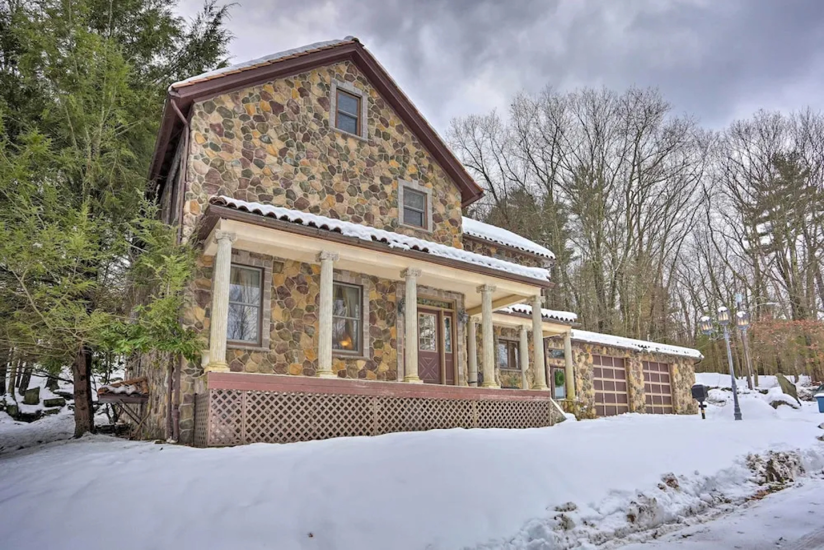 1 Mi to Lake Wallenpaupack: Spacious Poconos Villa