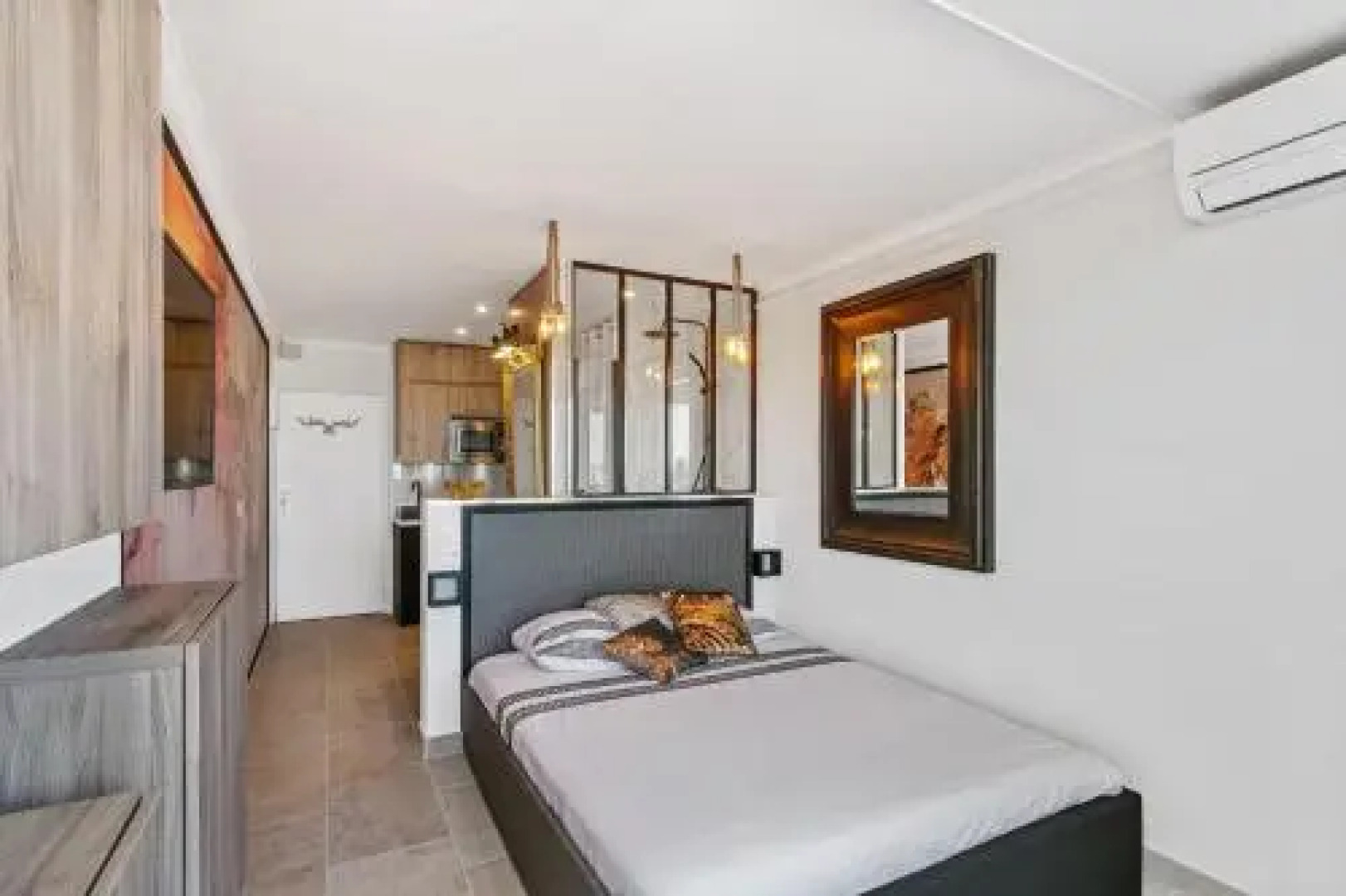 Studio Naturist Village