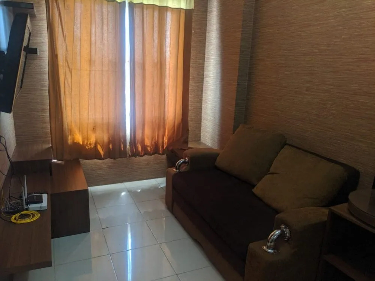 Pinewood Apartment by Vial