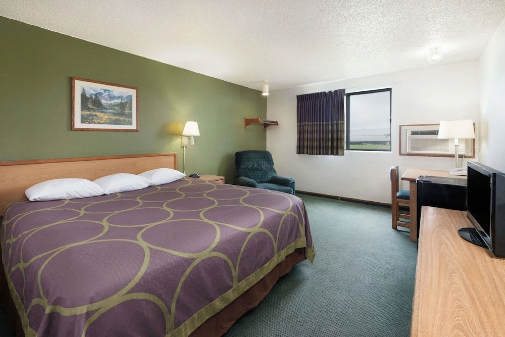 Capital O Amerihost Inn and Suites Kingdom City Hwy 54 MO