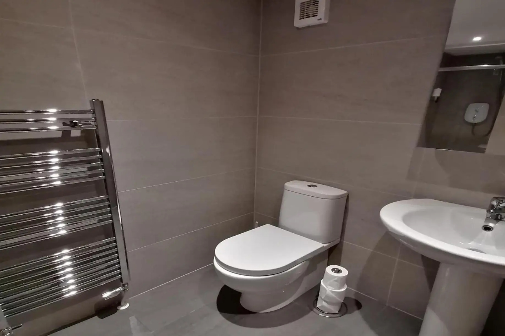 Livingston Lodge Hotel