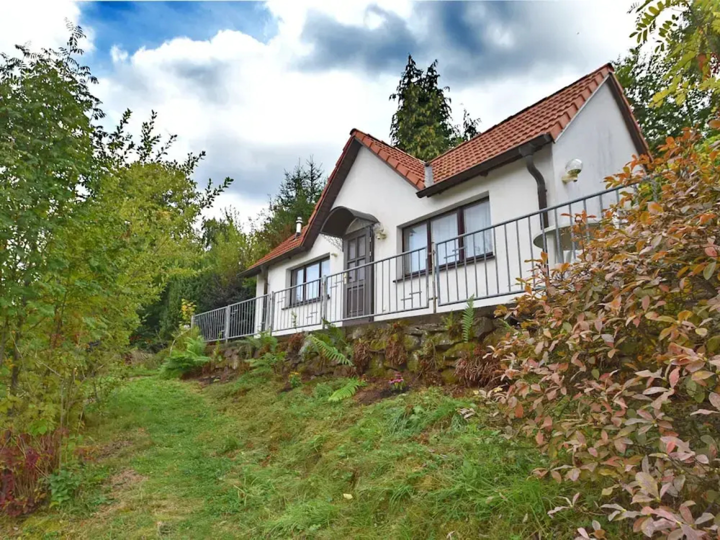 Charming Bungalow in Tabarz Thüringer Wald With Garden