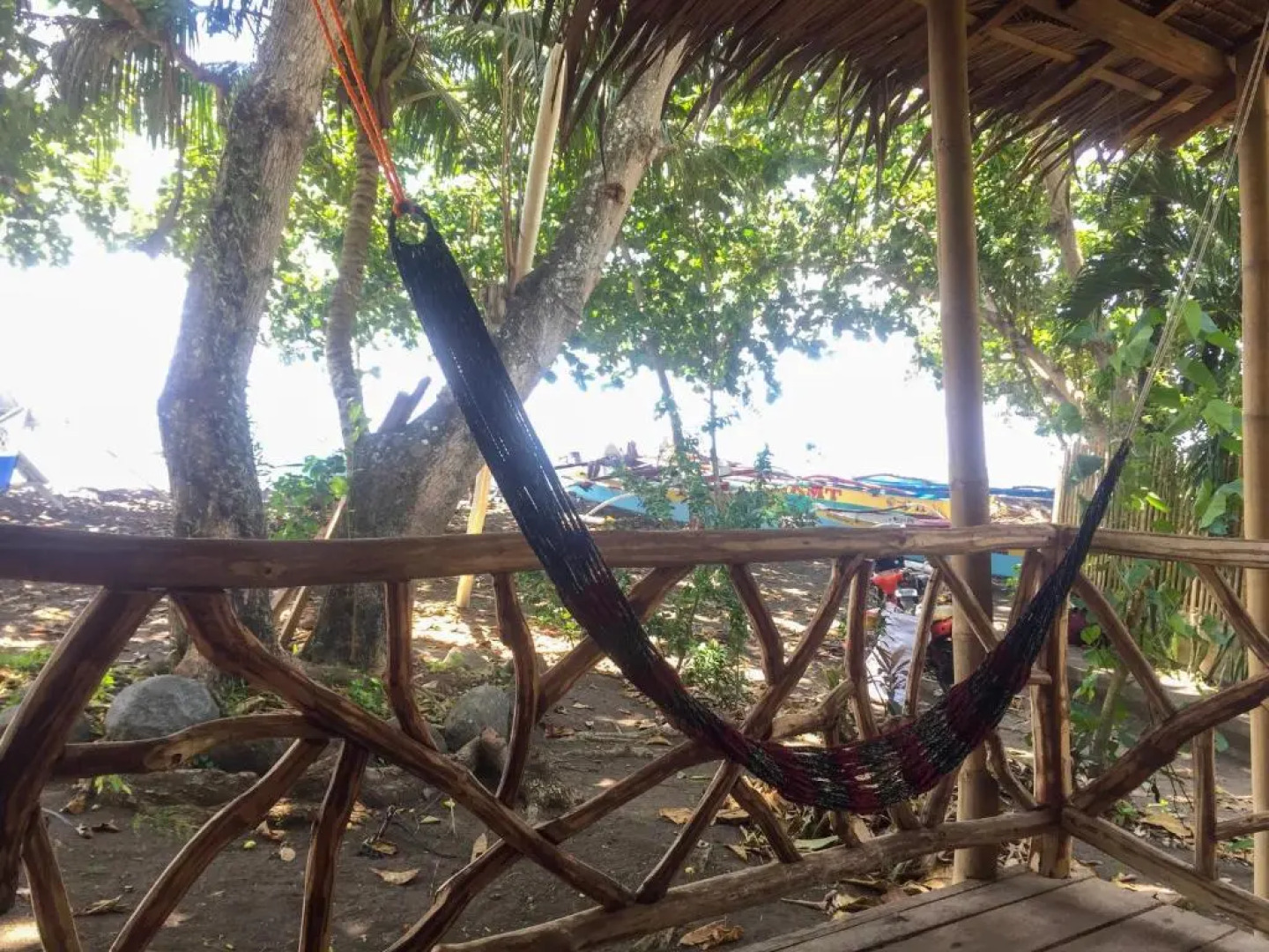 Beach House Resort and Dive Center