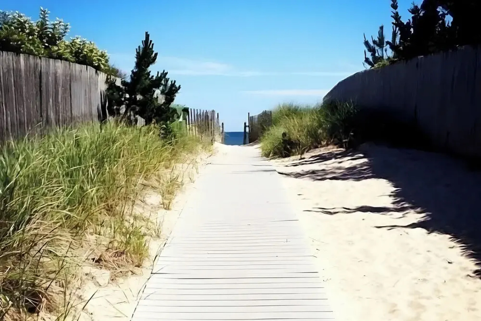 Walk to Amagansett Beach: Cottage w/ Deck!