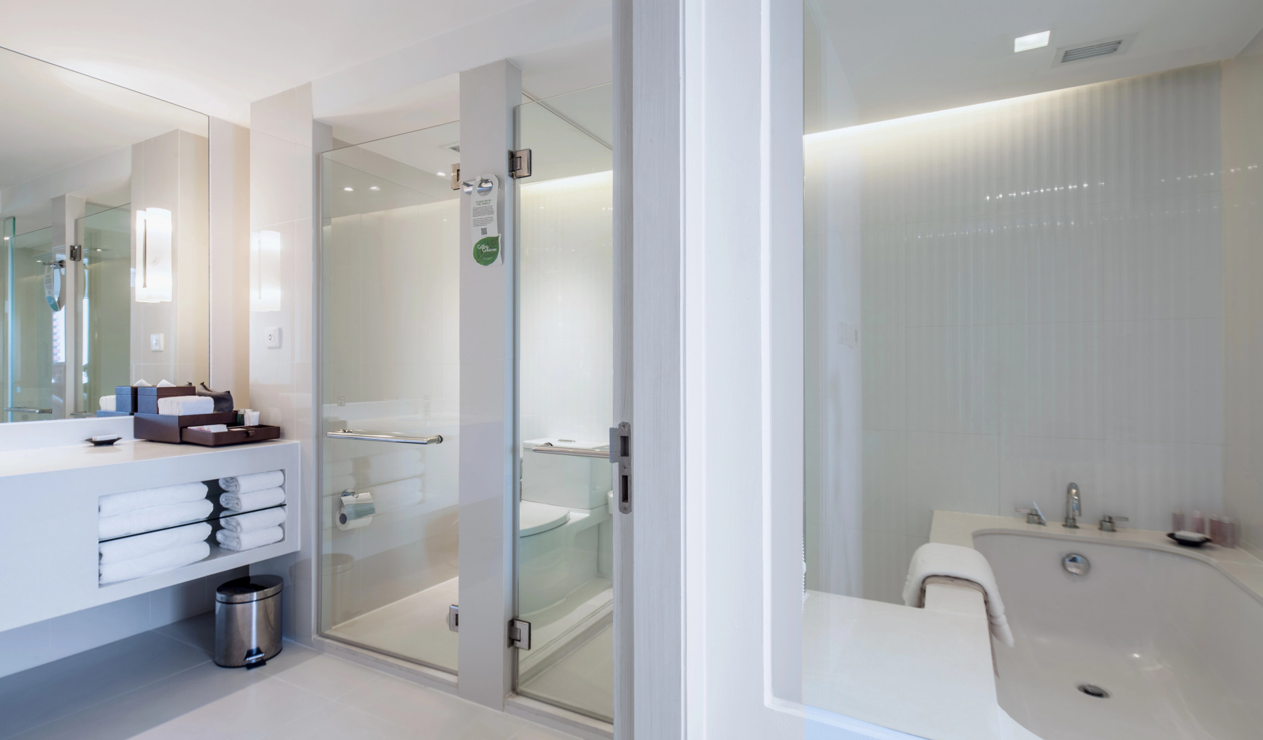 Centara Watergate Pavilion Hotel Bangkok