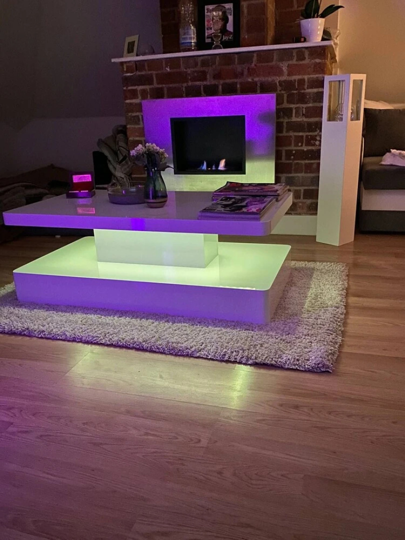 Modern Contemporary Luxury Small Medium Sized