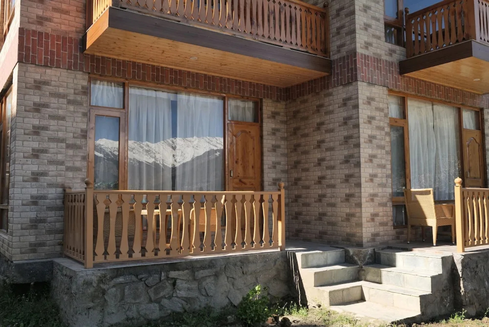 Clarks Inn Suites Manali