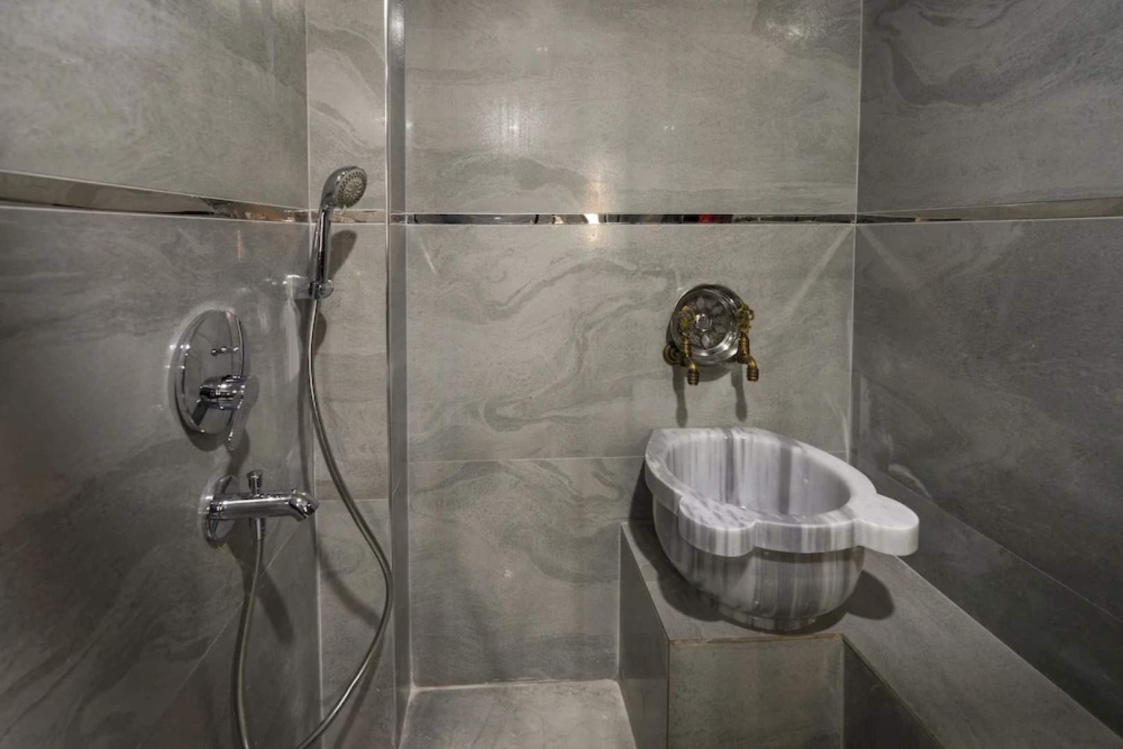 Hotel Kurucesme Business