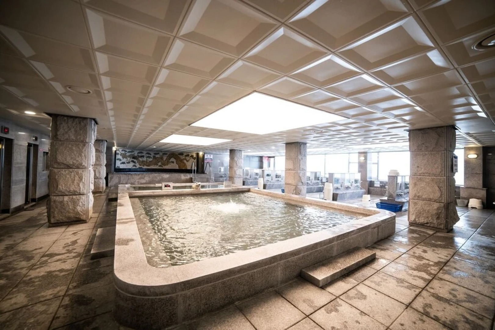 Moonkang S Spa Hotel