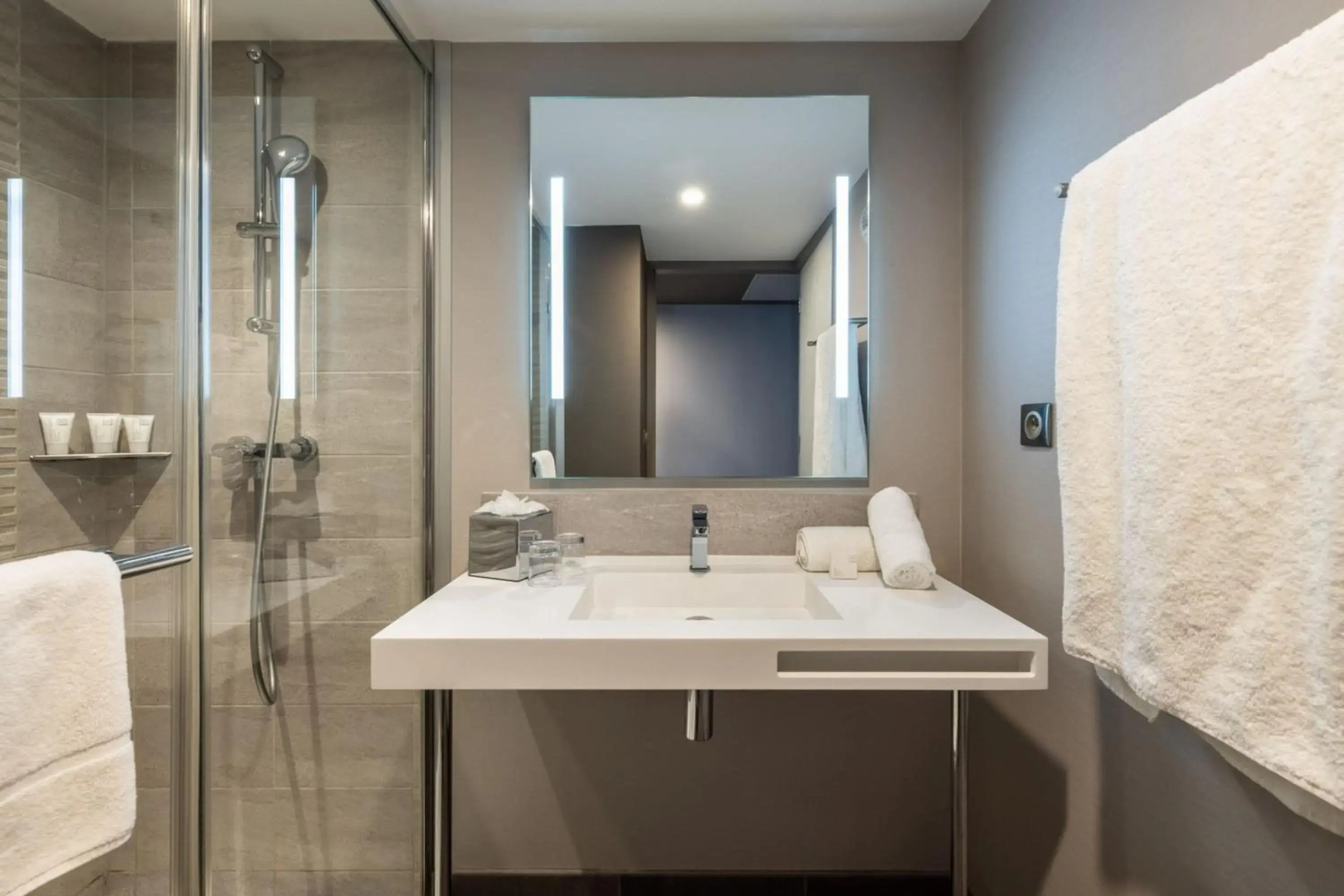 AC Hotel by Marriott Marseille Prado Velodrome