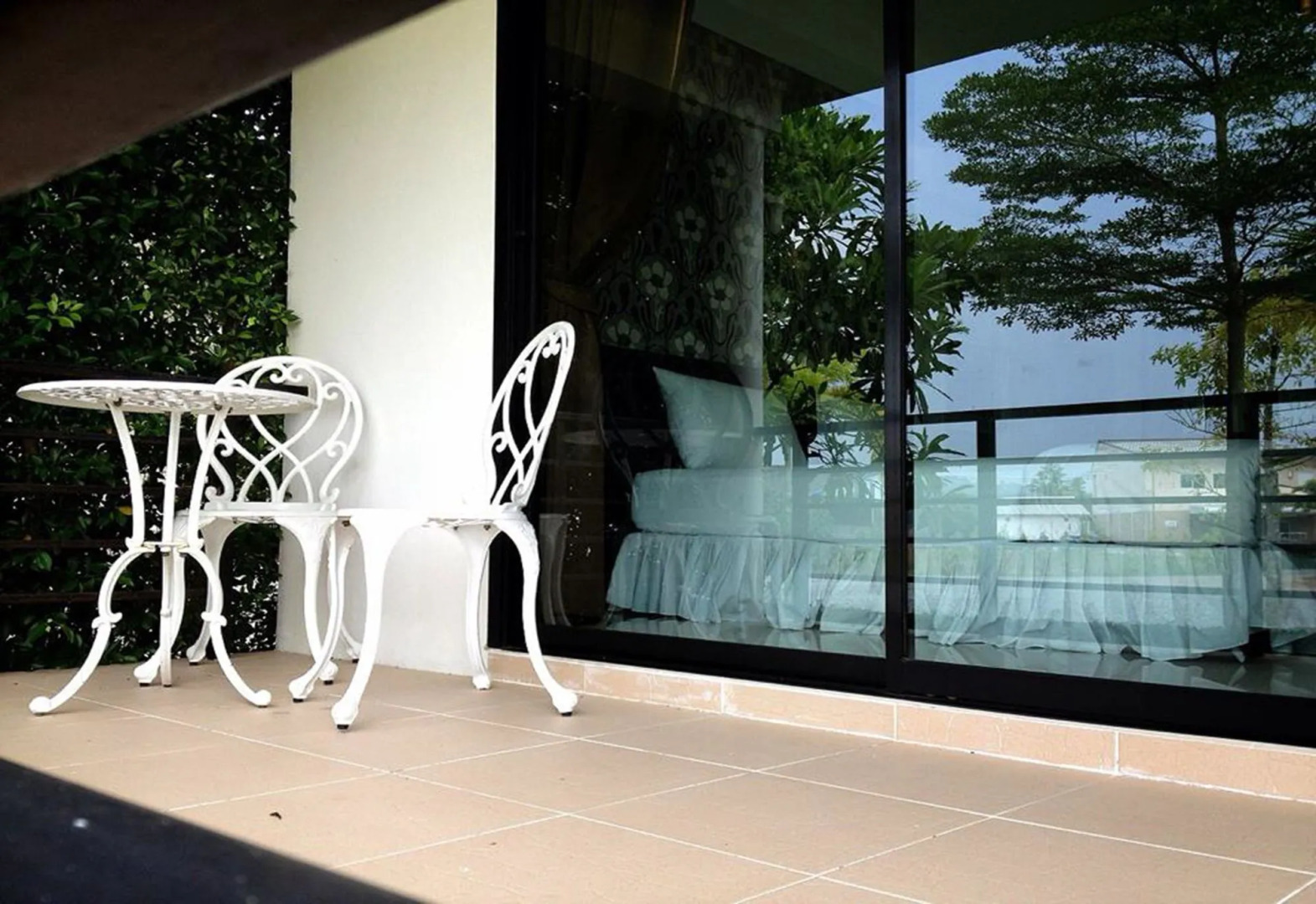 Himawari Restaurant & Cottage