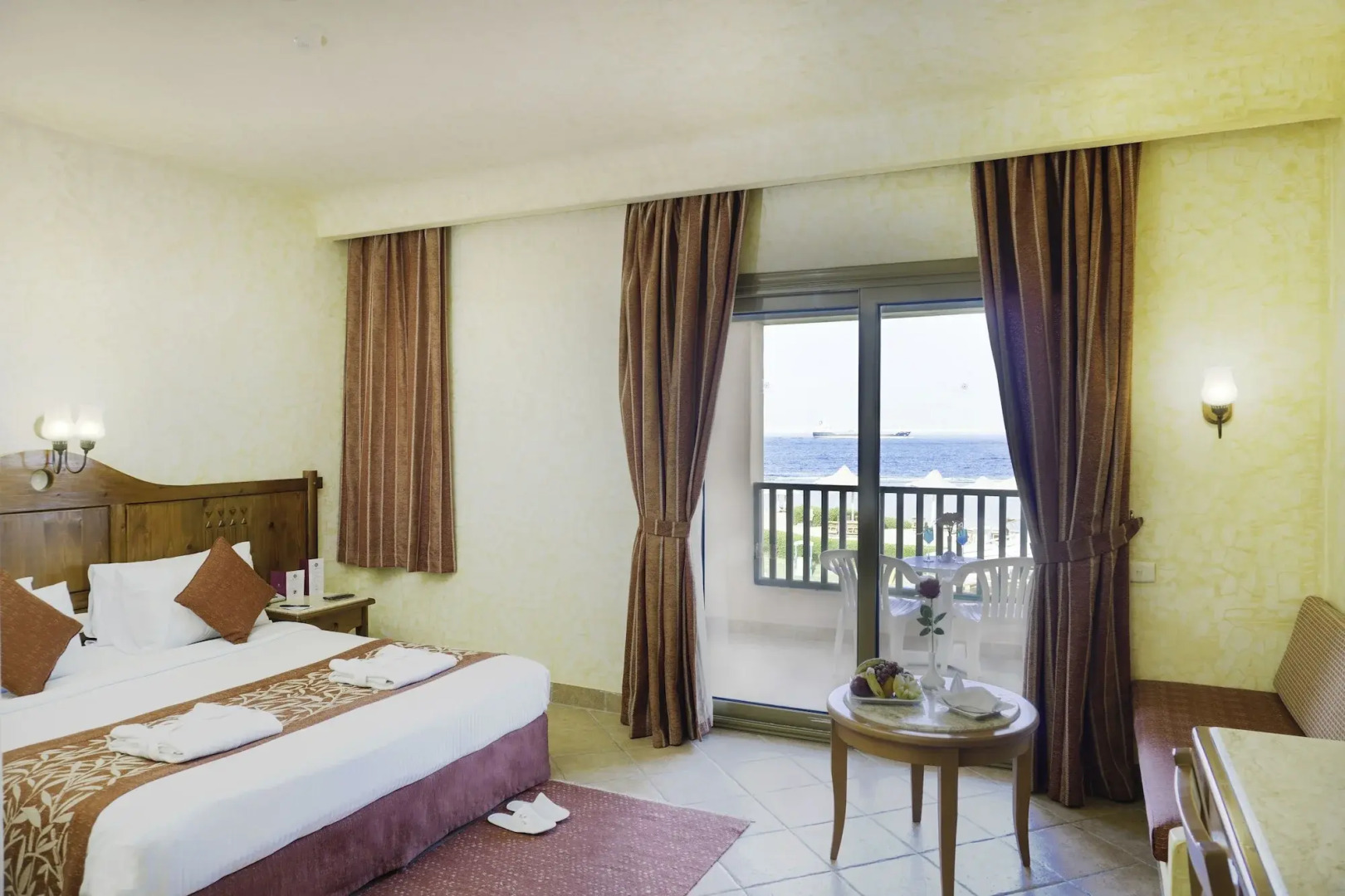 Charmillion Sea Life Resort