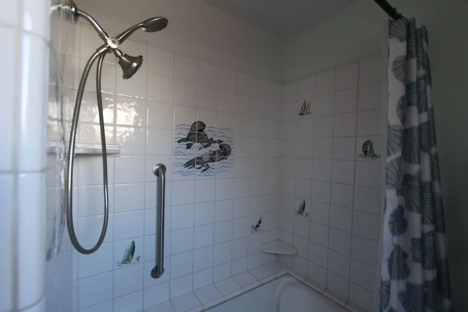 Edgewater Beach Motel