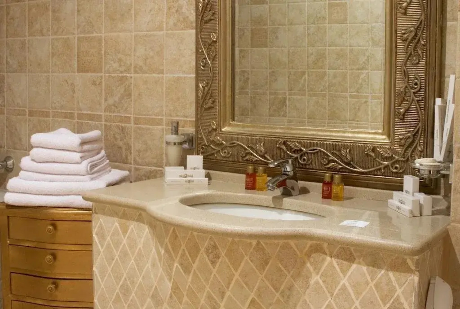 Отель «Лыбидь Плаза»