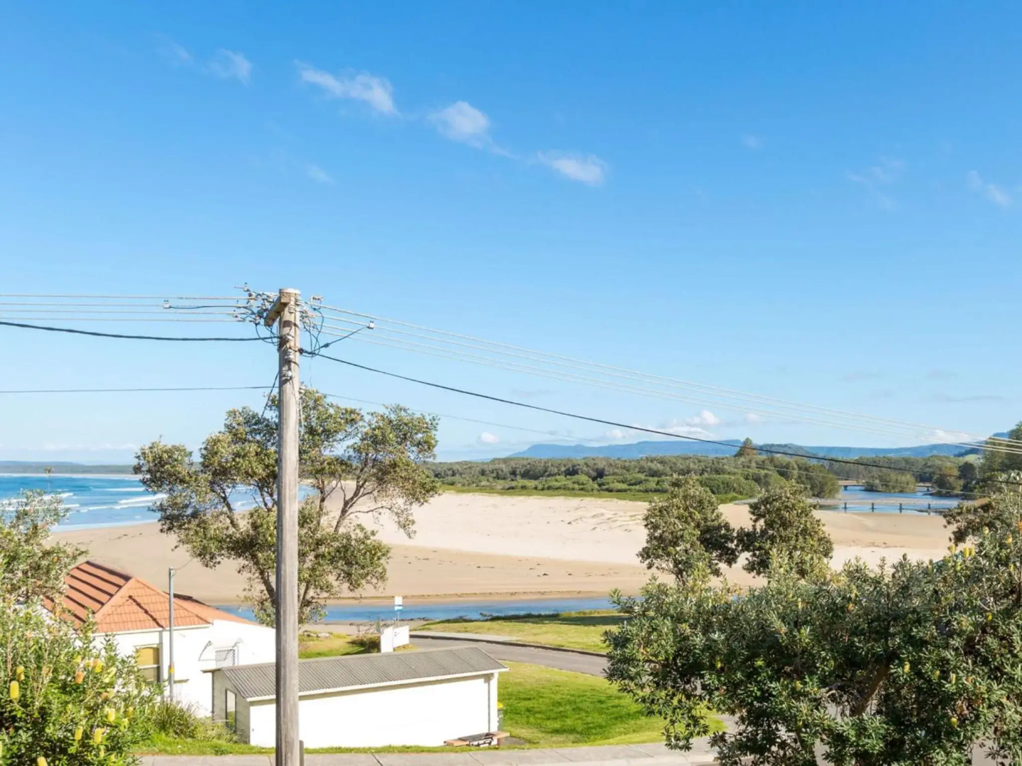 GERROA DREAMING Gerroa 4pm check out Sundays