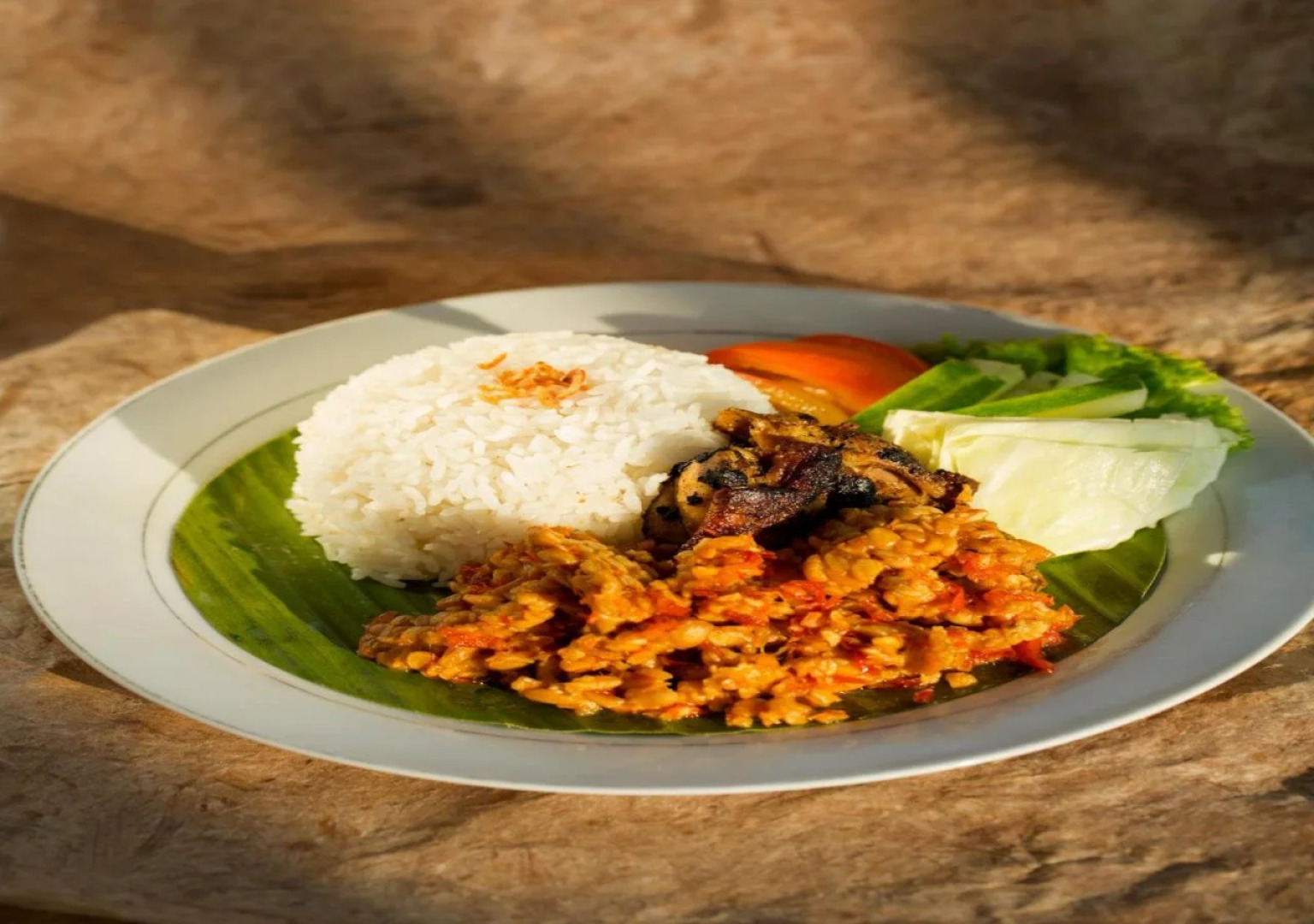 Ascent Hotel and Cafe