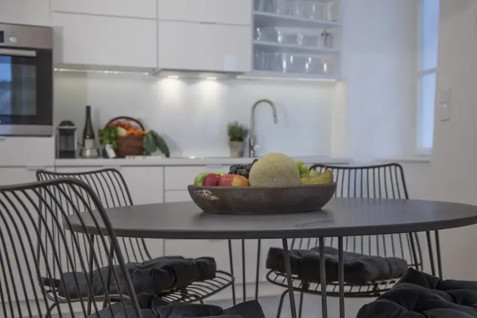 Deluxe Apartment in the Historic City Centre wit Private Parking air Conditioning and View