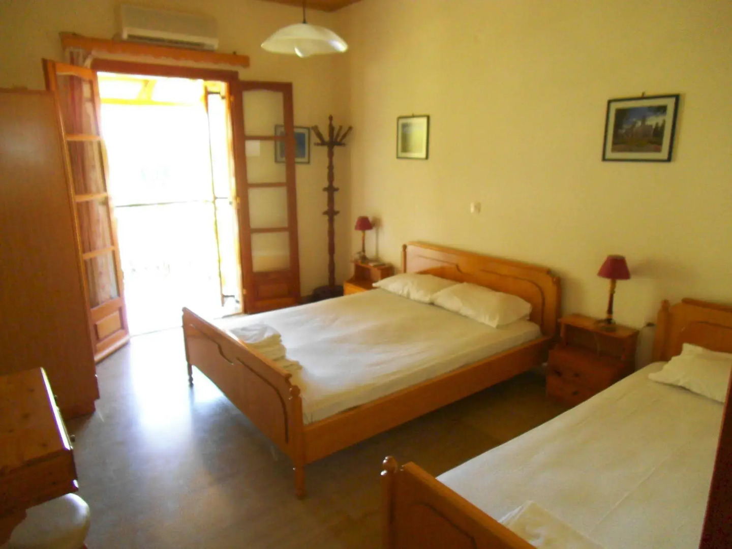 Villa Xenos Studios & Apartments