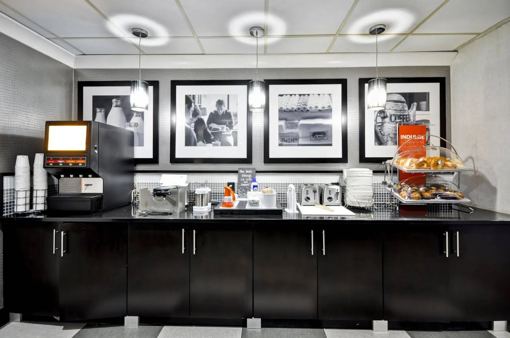 Hampton Inn Cleveland-Westlake