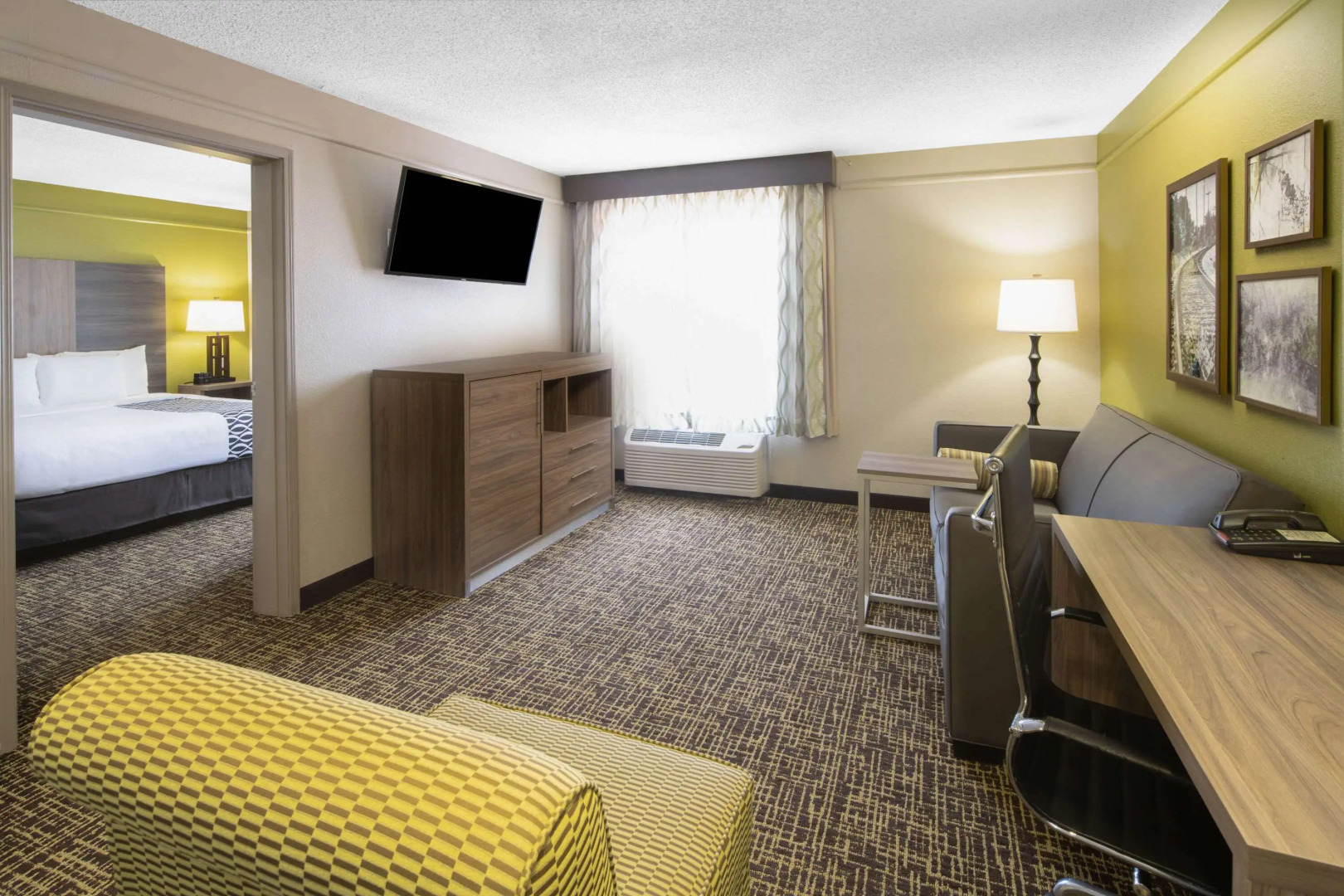 La Quinta Inn & Suites by Wyndham Atlanta Stockbridge