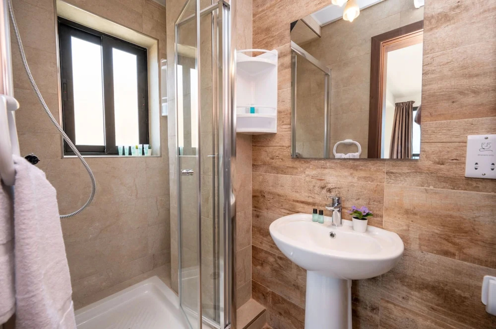 Islet Seafront Apartment Corner Terrace