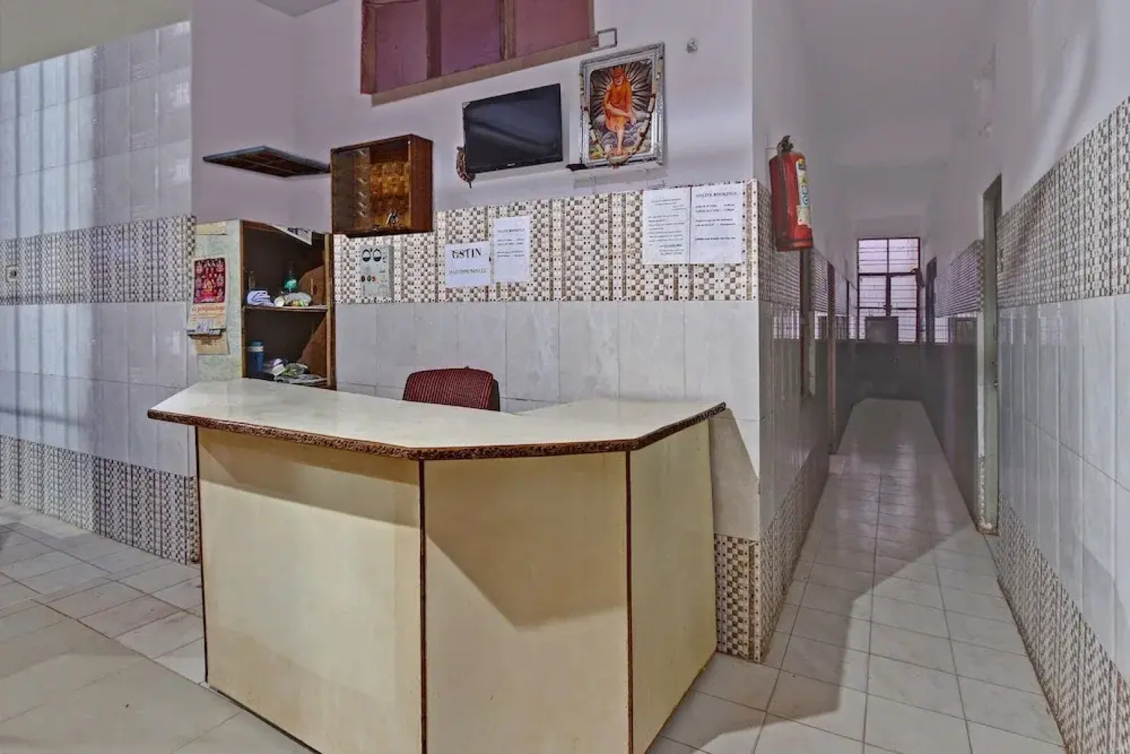 SPOT ON 38681 Sai Palace Lodging & Boarding