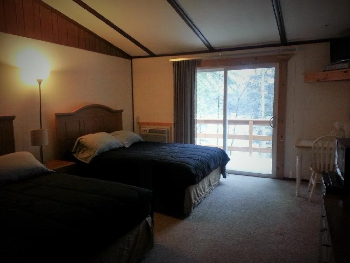 Eunica's Beaver Lodge