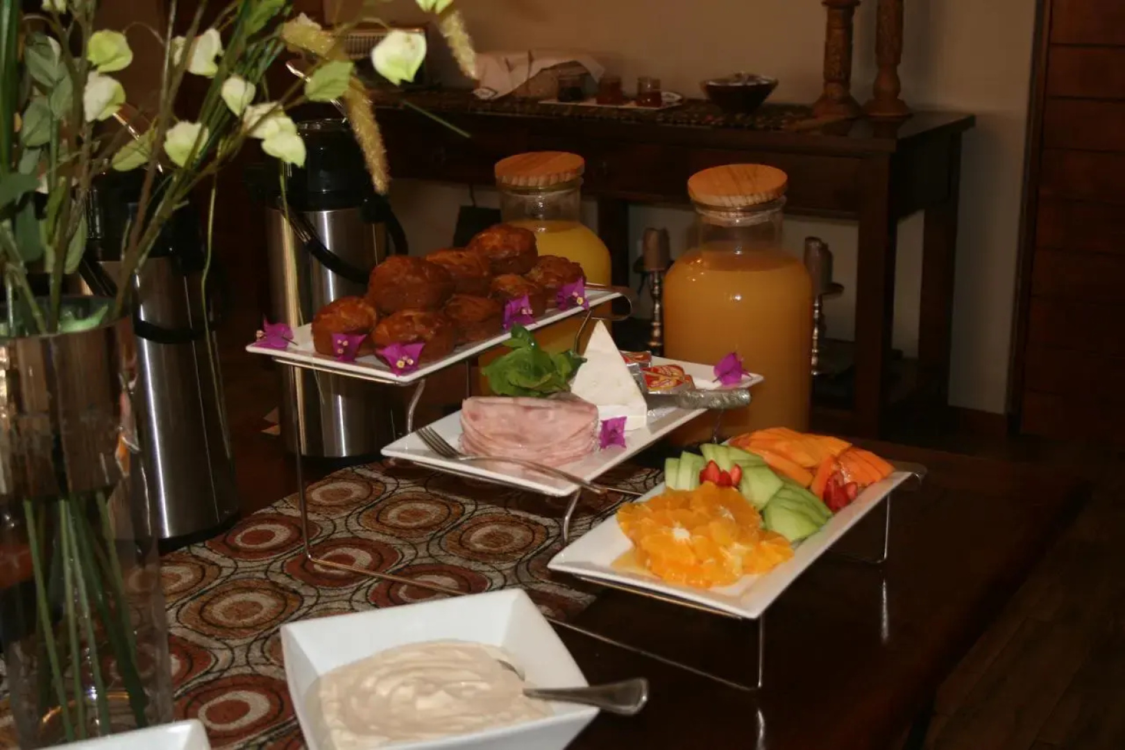 Nut Grove Boutique Hotel