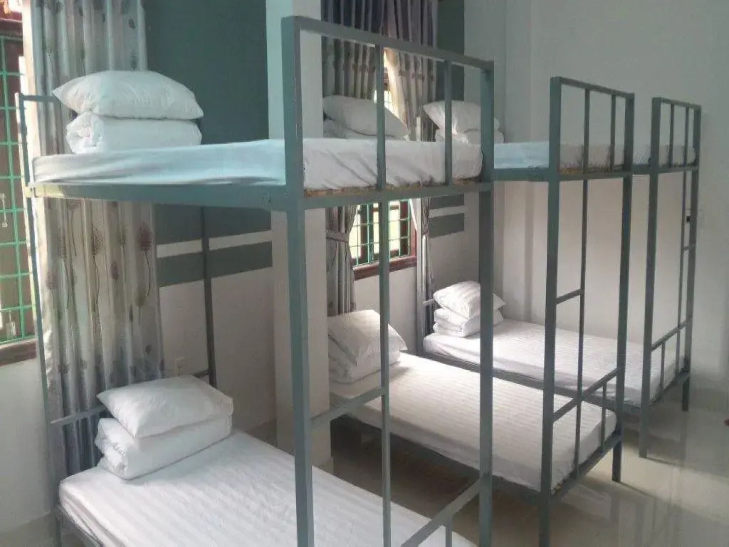 Heritage By Night Hotel