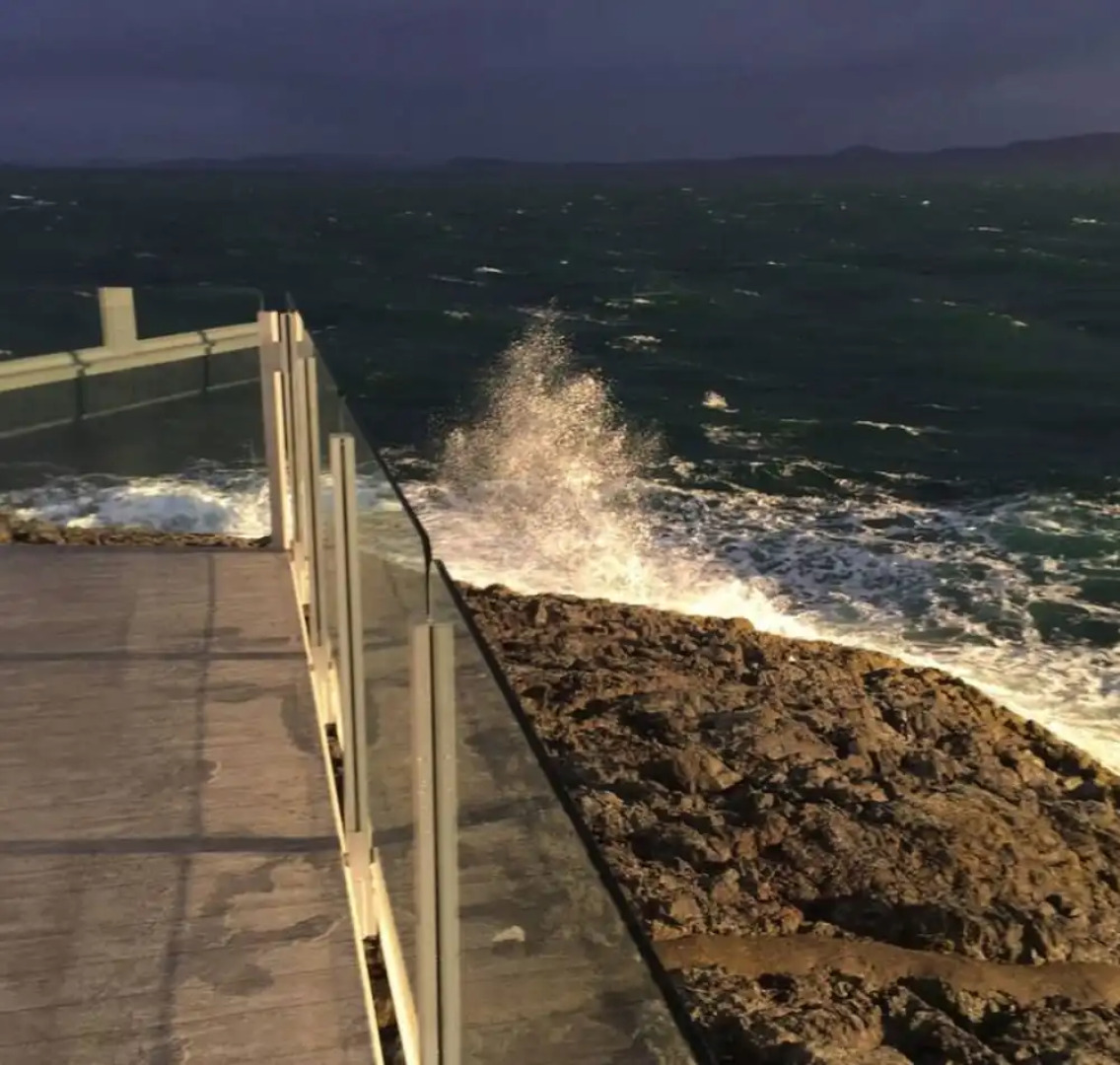 *10 Mile Point Stunning Oceanfront