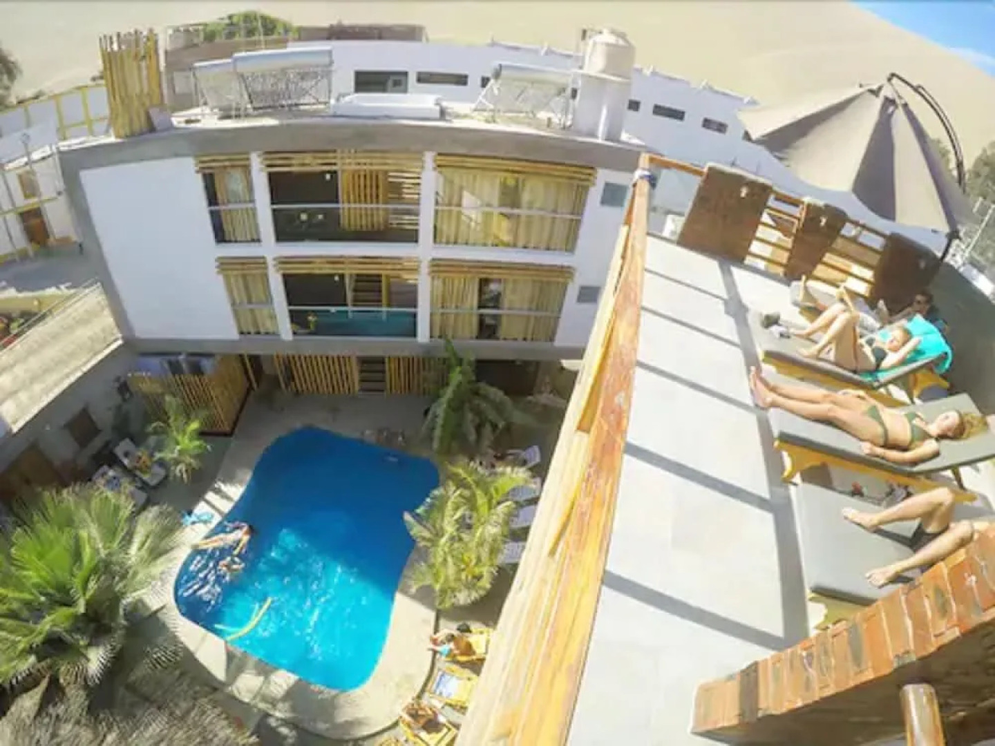 Bananas Adventure Hostel