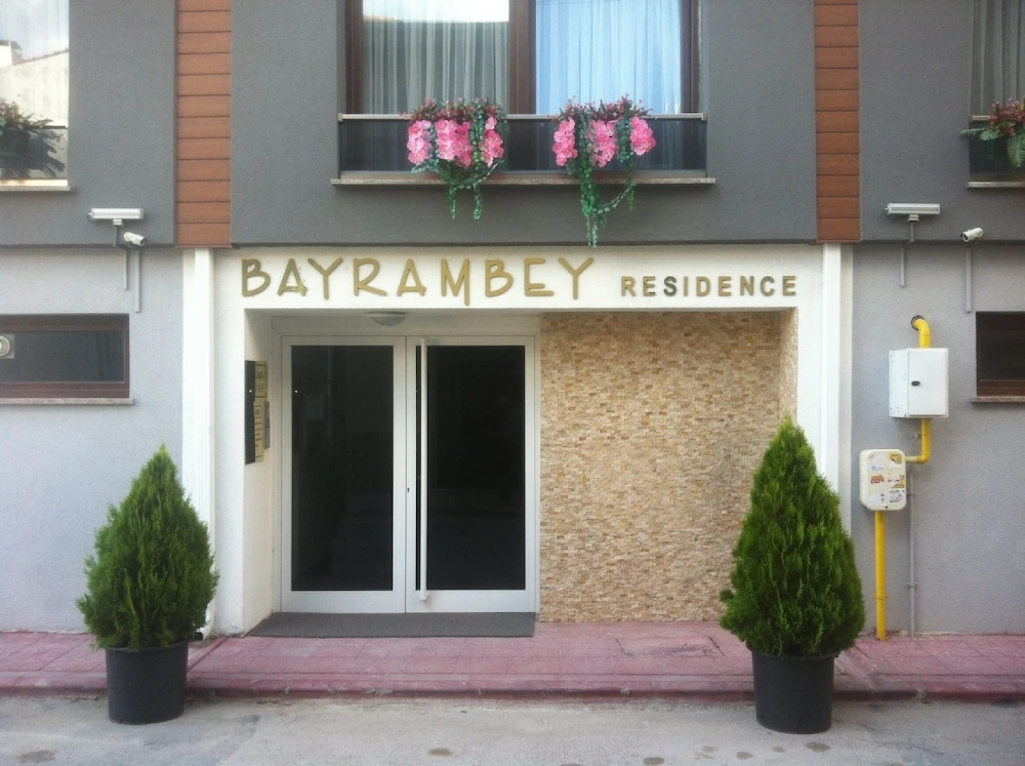 Bayrambey Otel
