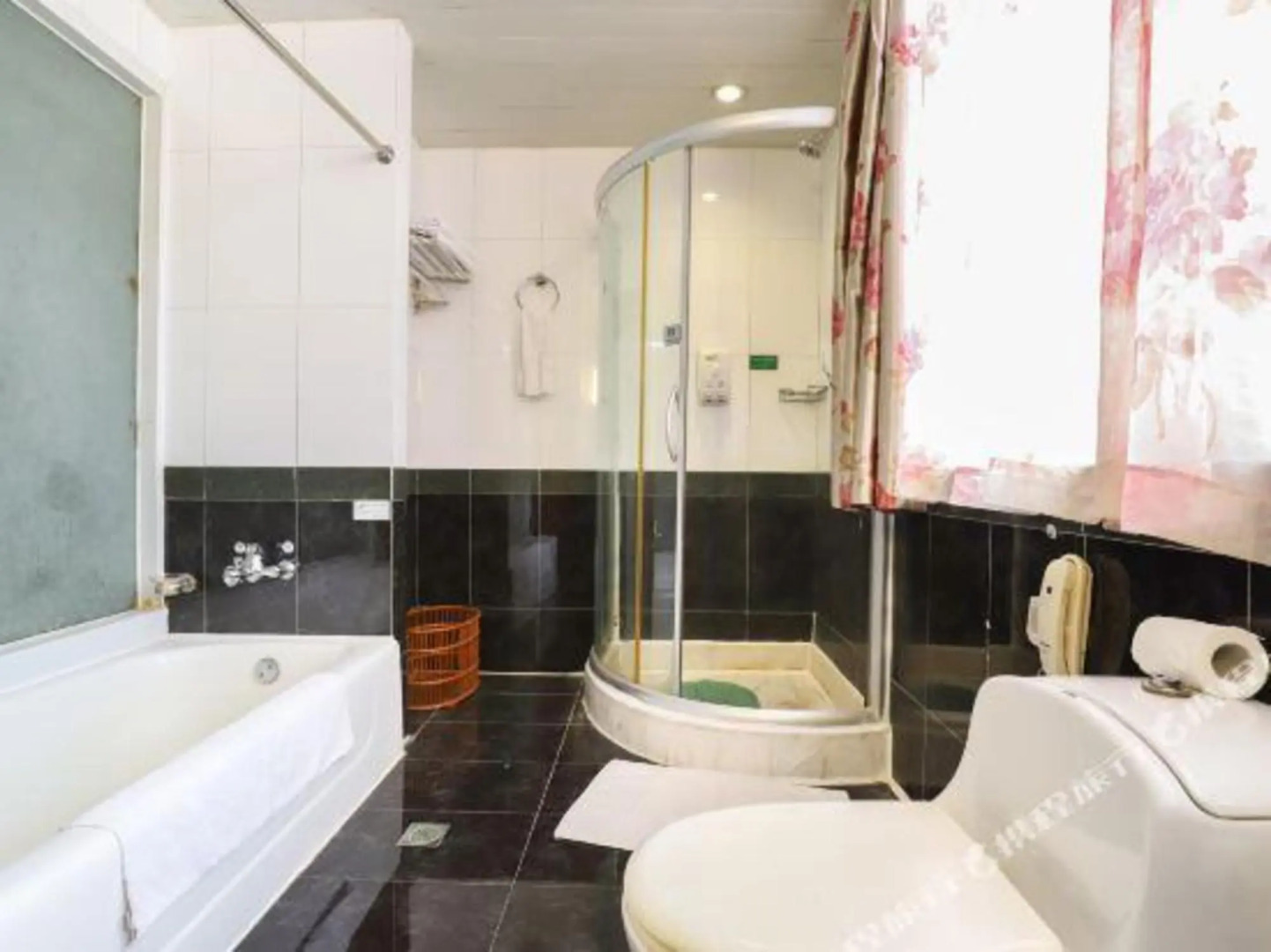 Legend Holiday Hotel