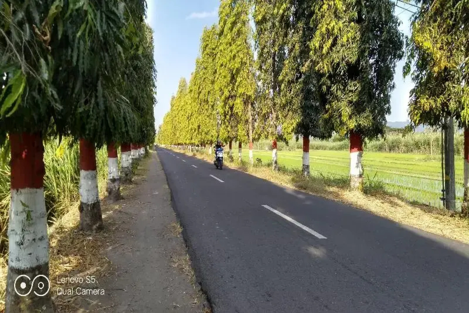 Rumah Singgah Peziarah Ganjuran by ZUZU