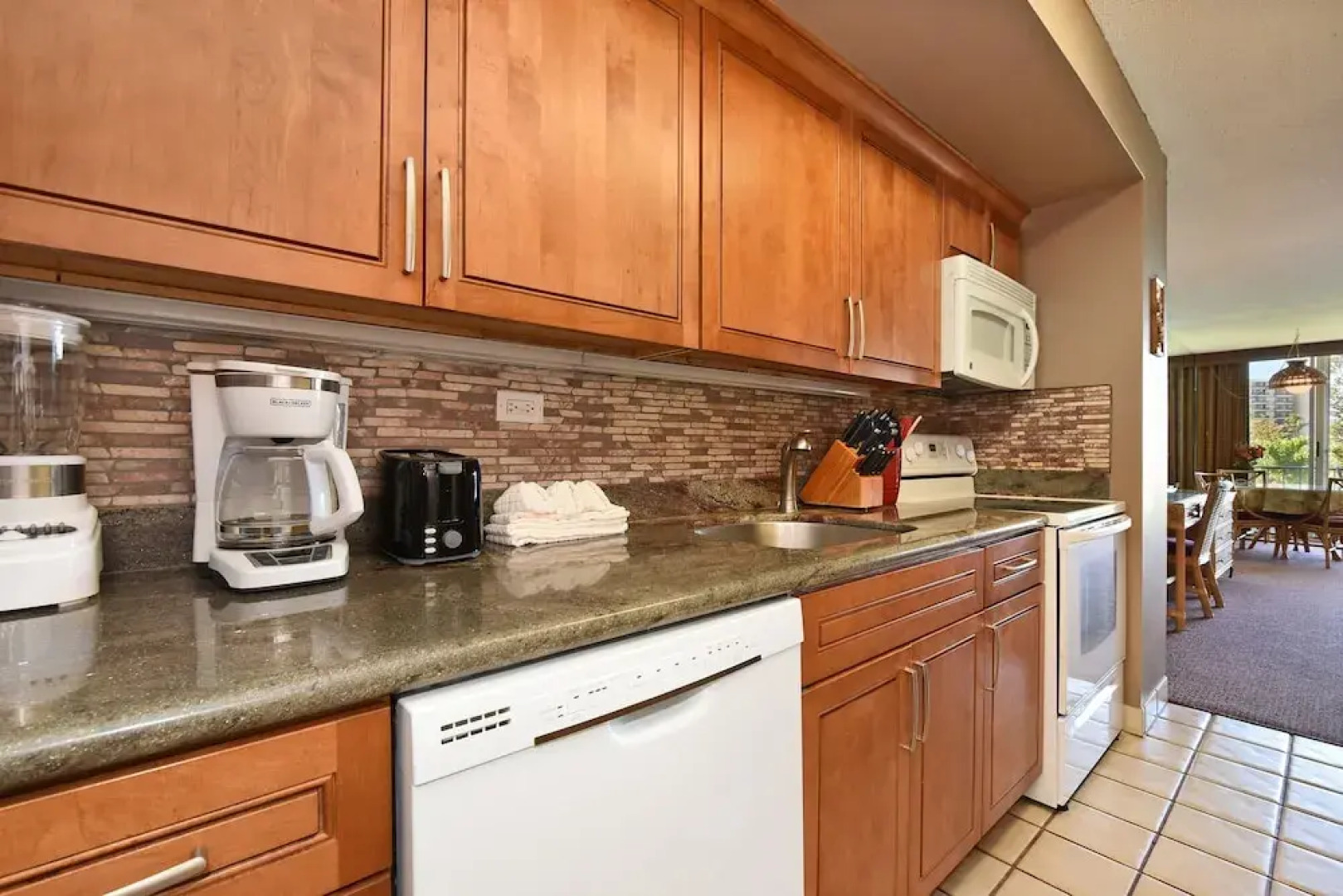 Maui Kaanapali S #a317 Studio Bedroom Condo by RedAwning