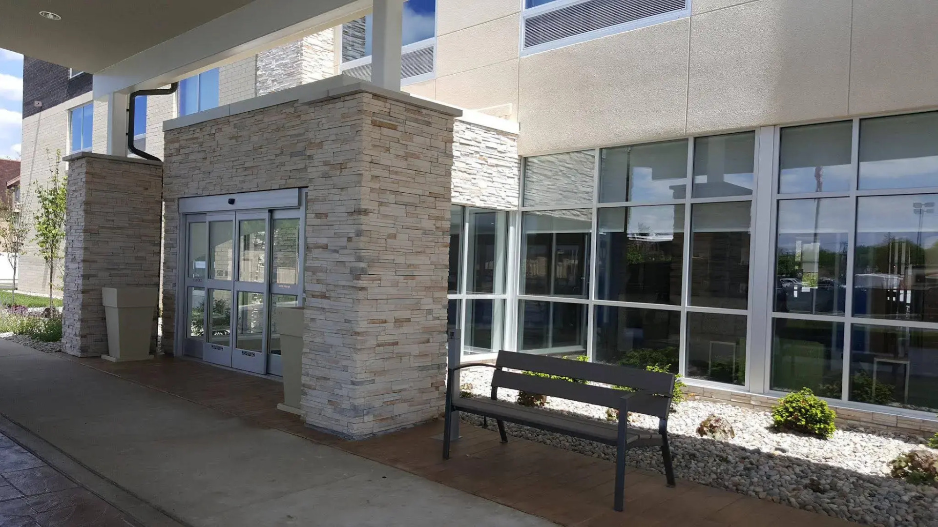 Holiday Inn Express & Suites Toledo West by IHG