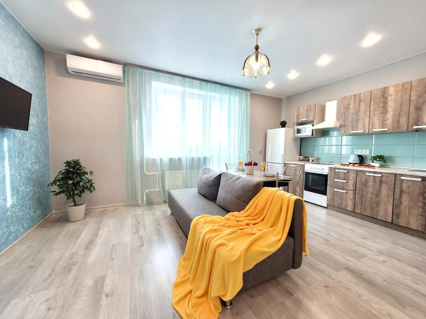 Апартаменты на улице Дмитрия Менделеева