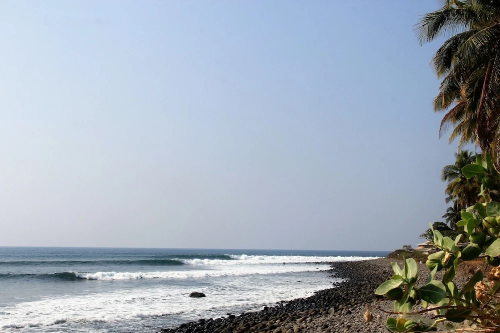 Ast Surf Hotel