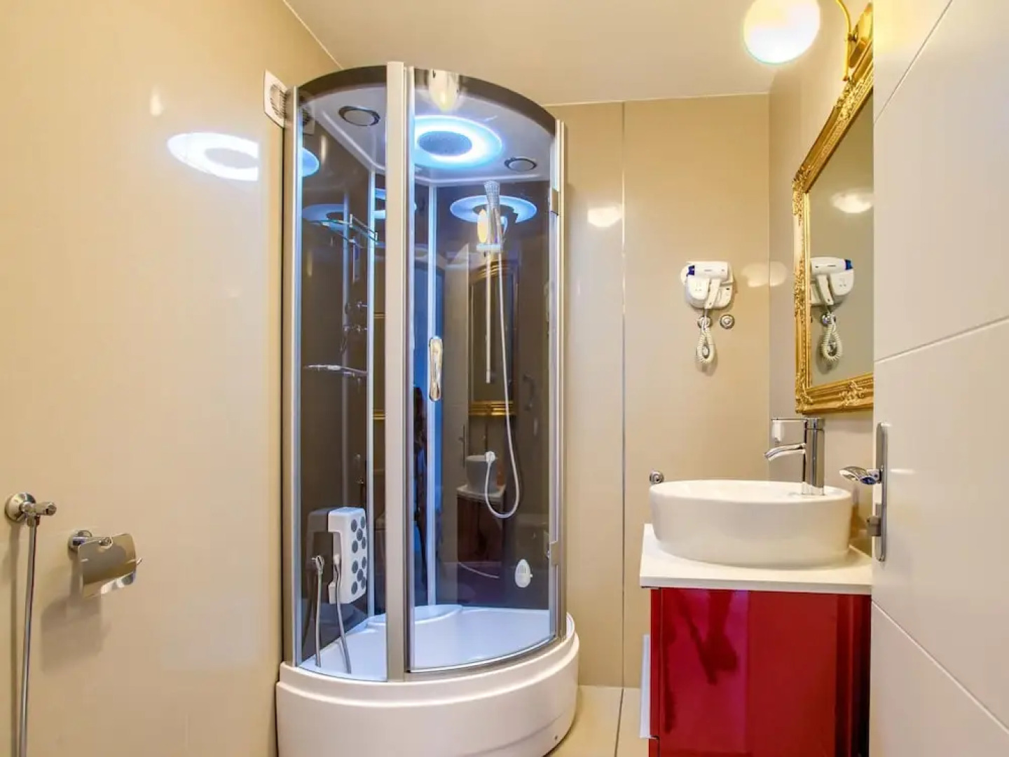 Apartment in Murter With Pool and Sea Views