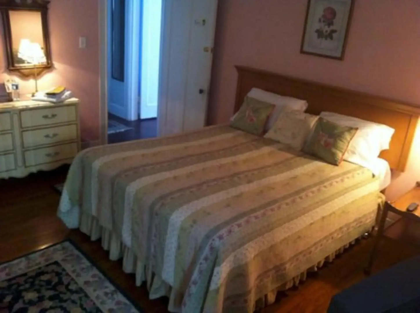 Six Acres Bed & Breakfast