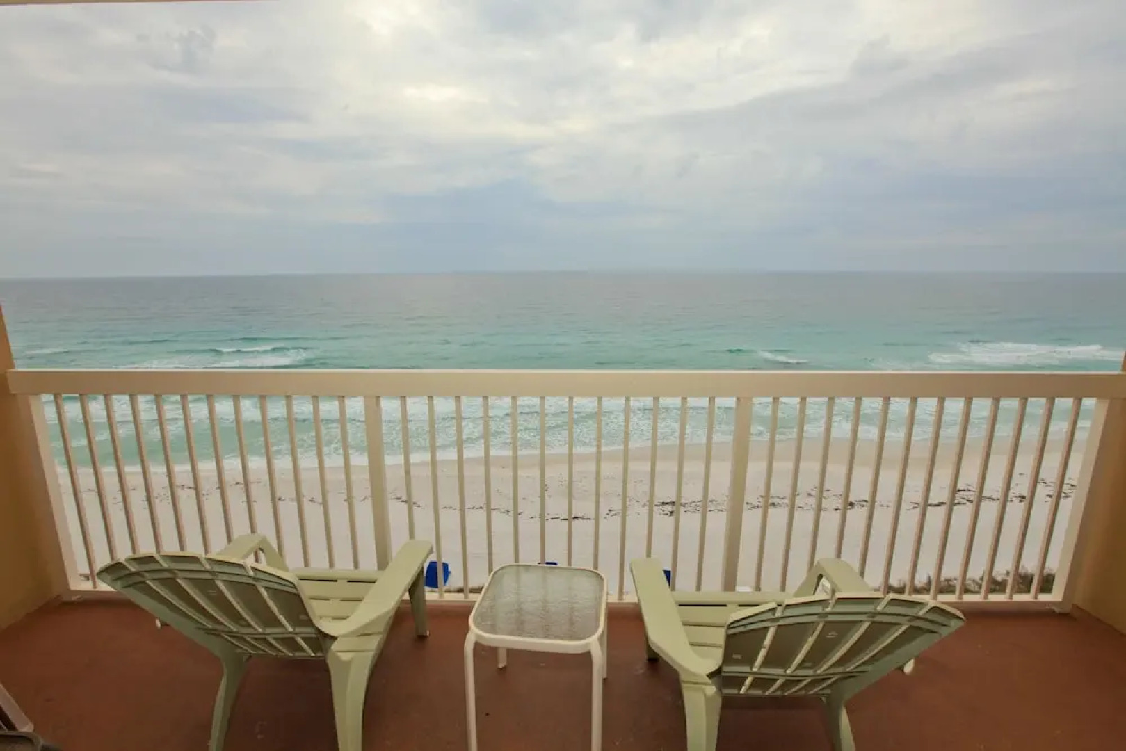 Pelican Beach by Holiday Isle